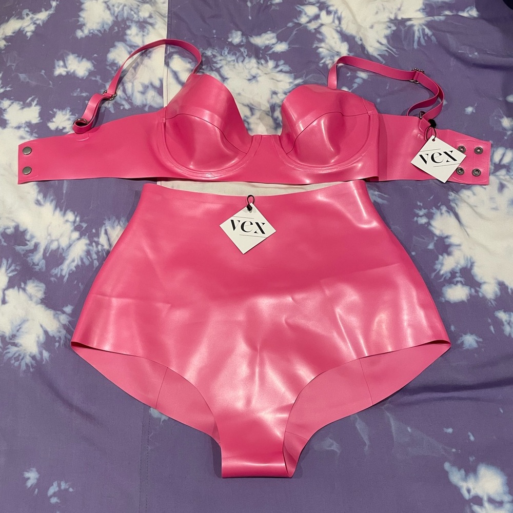 Vex made to order latex bra and knickers Lady Gaga costume
